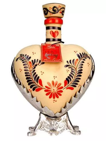 grand-love-ceramic-red-heart-anejo-tequila Grand Love Ceramic Red Heart Anejo Tequila